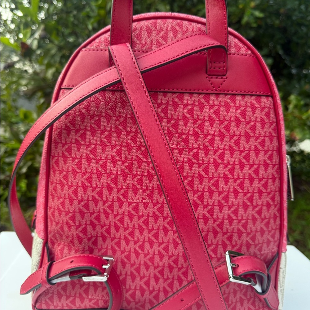 Michael Kors Signature Rhea medium Backpack Dark Raspberry - Picture 6 of 13
